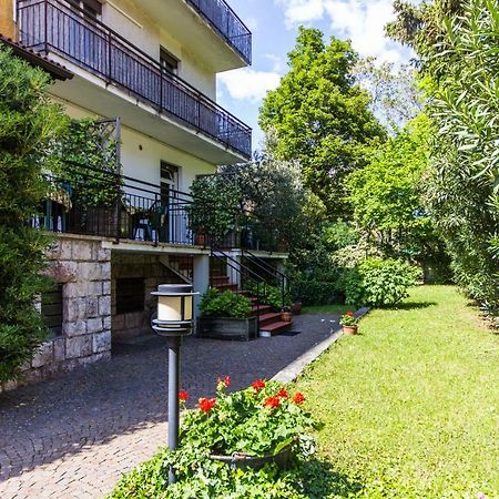 Casa Irina Apartment ริวาเดลการ์ดา ภายนอก รูปภาพ